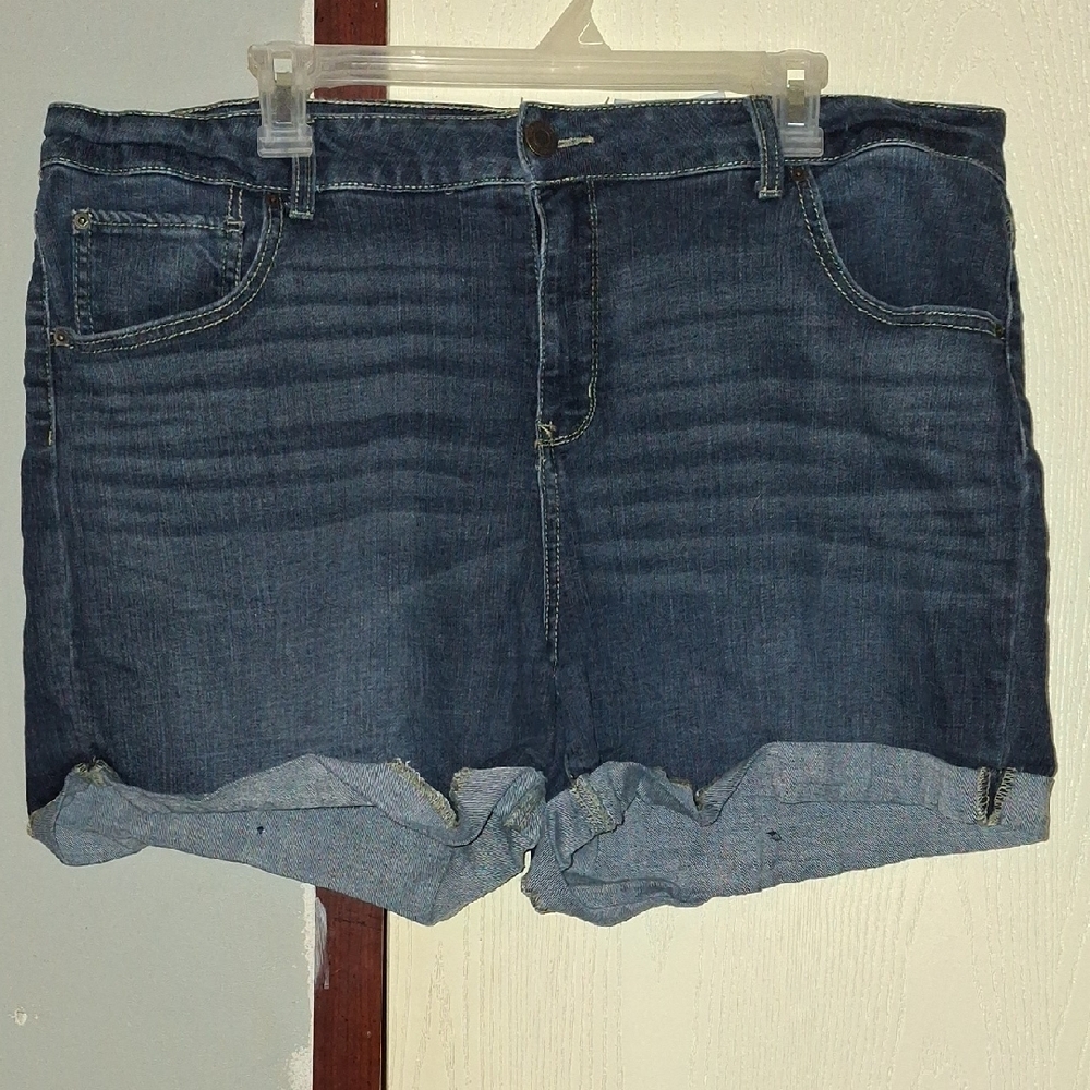 Time and Tru Dark Blue Jean Shorts